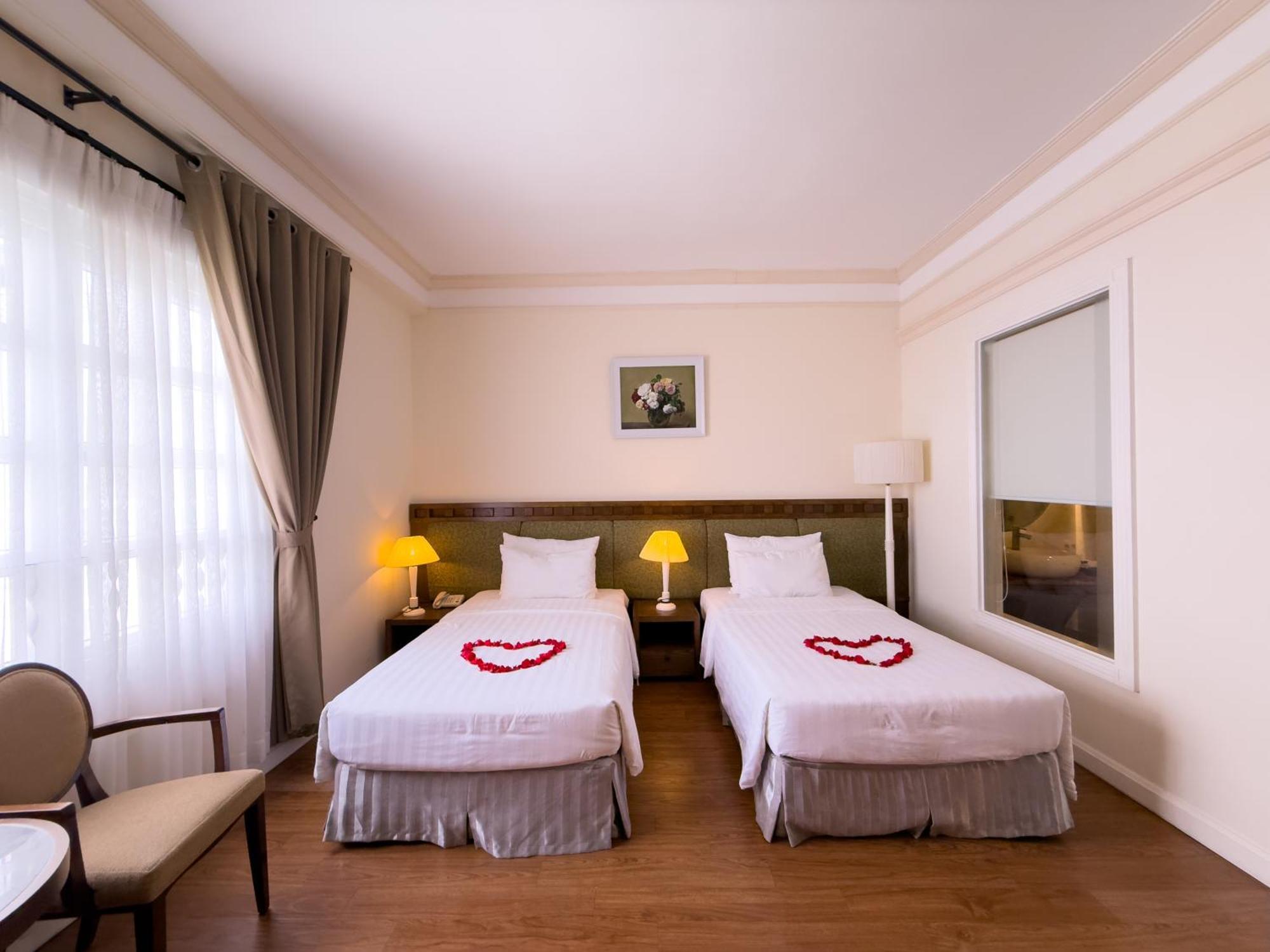 Phoenix Hotel וונג טאו מראה חיצוני תמונה